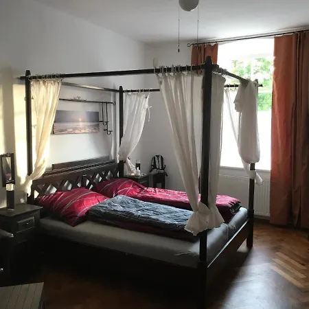 Herrenhaus *